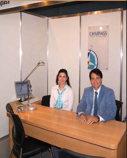 Sergio Gulam y equipo en un workshop